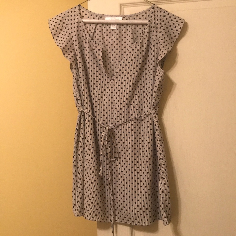 Maternity blouse.